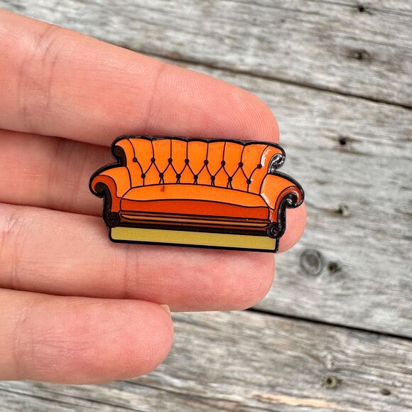 Vintage Jewelry Friends Couch Pin Friends TV Show Friends Gift Memrobilia - Picture 1 of 2
